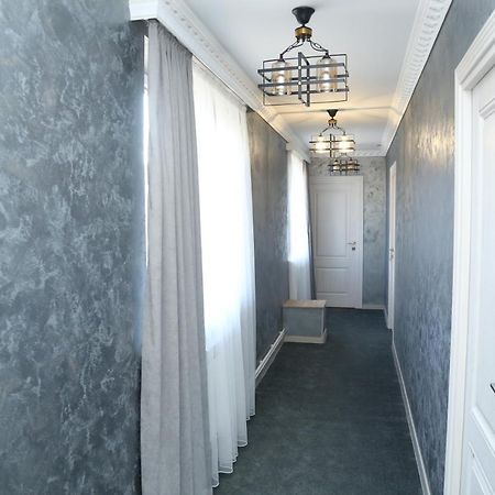 Hotel Maruna Sevan Bagian luar foto