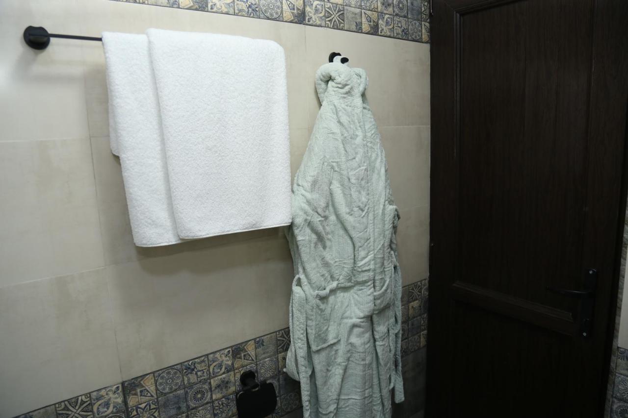 Hotel Maruna Sevan Bagian luar foto