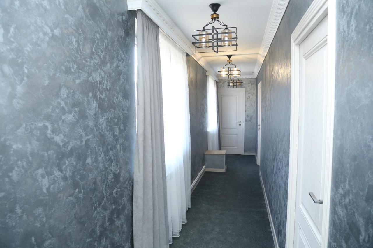 Hotel Maruna Sevan Bagian luar foto