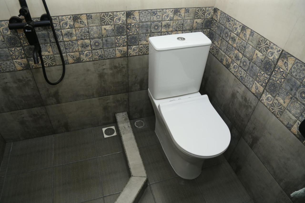 Hotel Maruna Sevan Bagian luar foto
