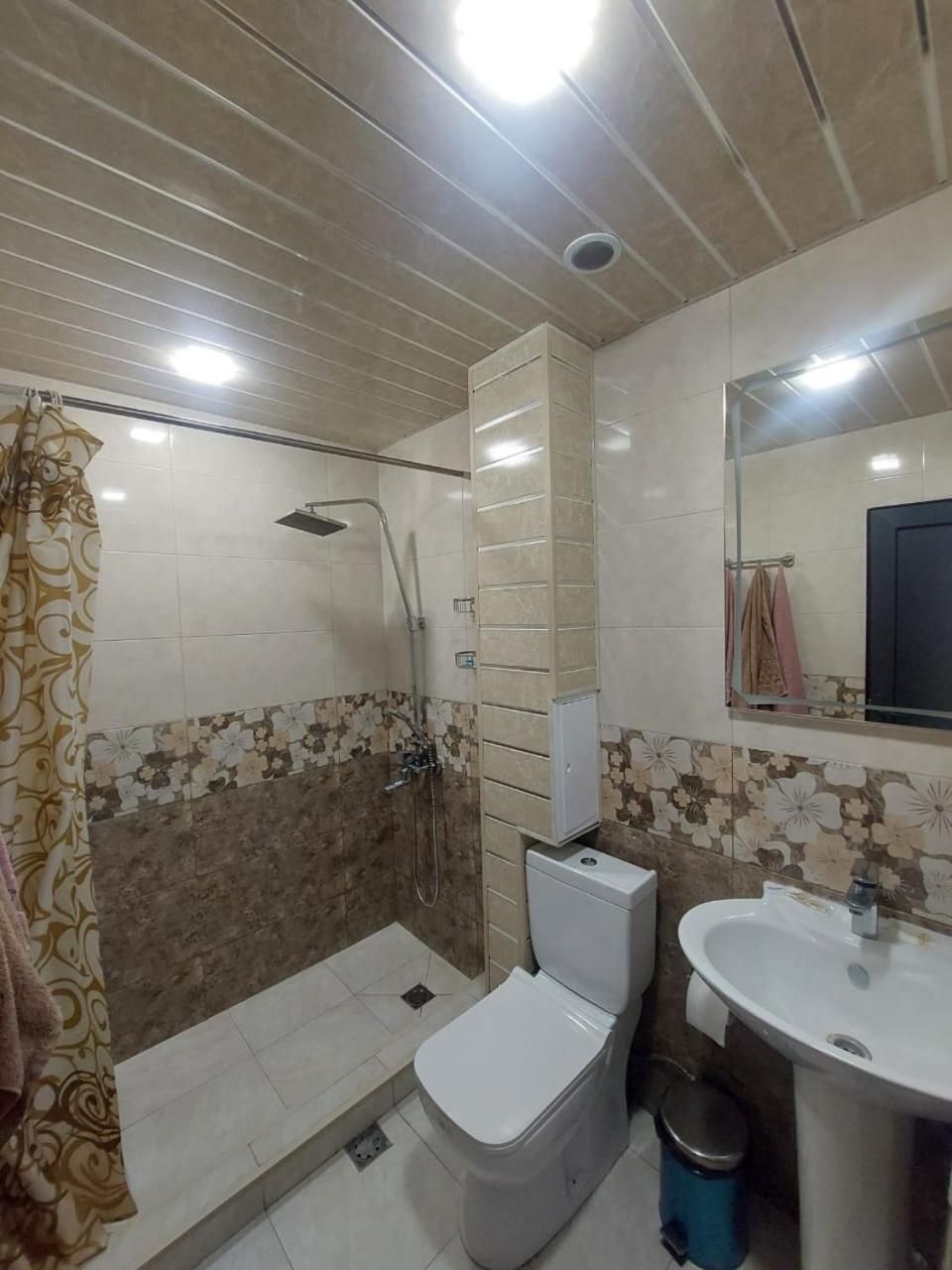 Hotel Maruna Sevan Bagian luar foto