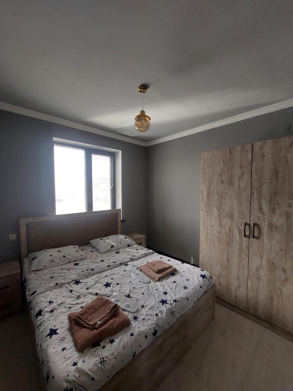 Hotel Maruna Sevan Bagian luar foto